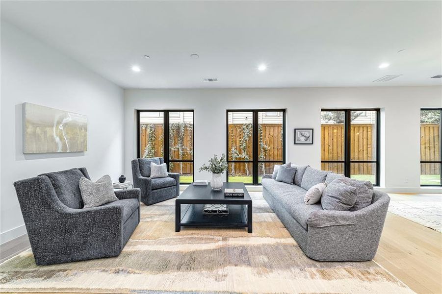 Furnished interior view inside a new home in , Dallas (Image 3).