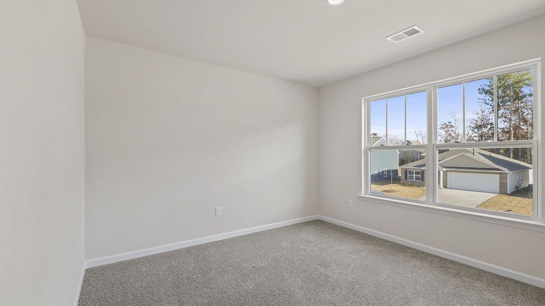 Spacious, unfurnished interior of a new home in Cedar Gap, Fountain Inn (Image 21).