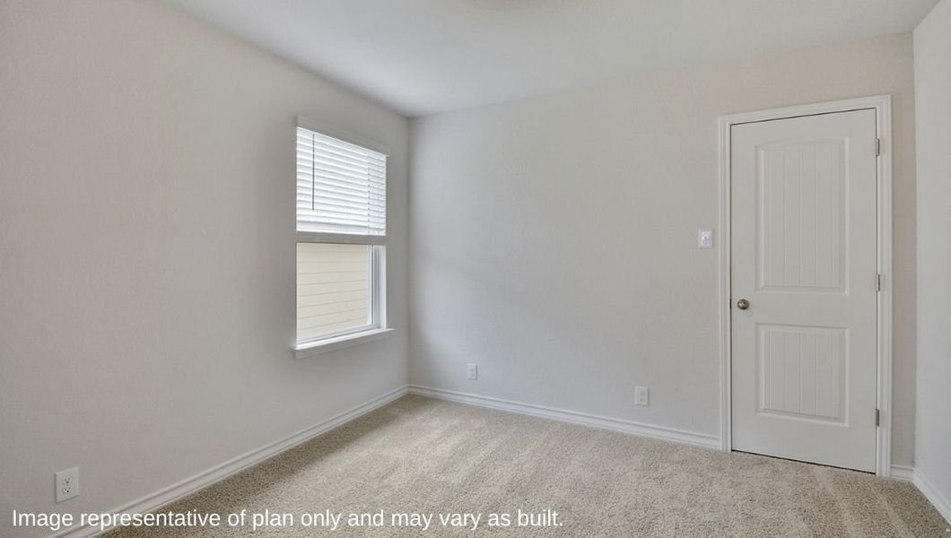 Spacious, unfurnished interior of a new home in Avenida, Converse (Image 15).