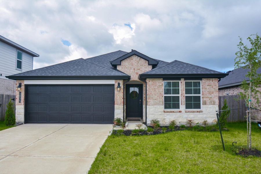 Front exterior of a new home in , Fresno, TX, highlighting curb appeal (Image 2). Front exterior of a new home in , Fresno, TX, highlighting curb appeal (Image 2).