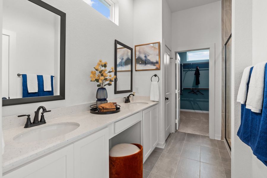 Furnished interior view inside a new home in The Crossvine – Garden Homes, Schertz (Image 16).