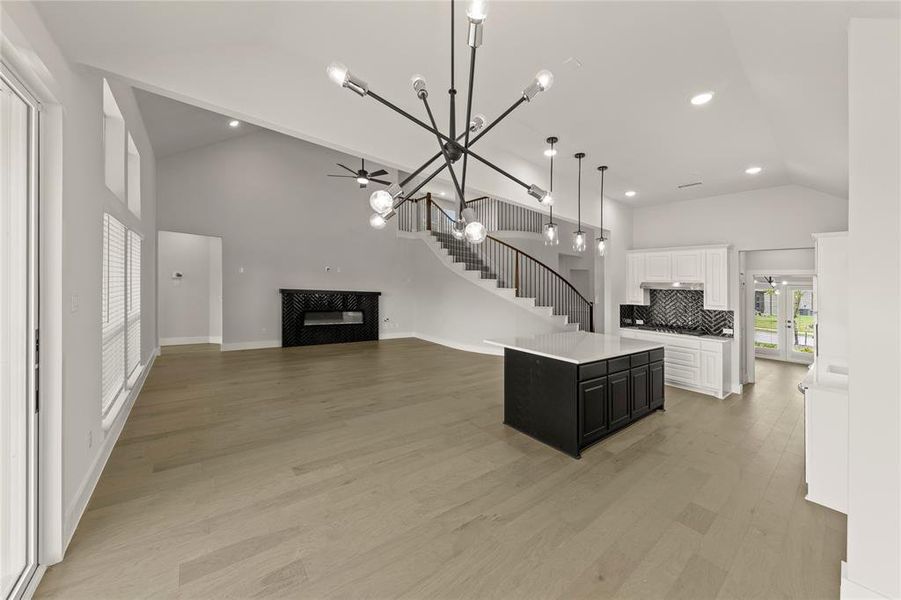 Spacious, unfurnished interior of a new home in Grayhawk Addition, Forney (Image 17). Spacious, unfurnished interior of a new home in Grayhawk Addition, Forney (Image 17).