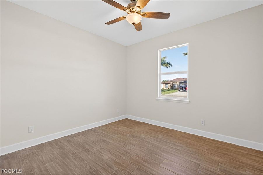Spacious, unfurnished interior of a new home in Cape Coral, Cape Coral (Image 31). Spacious, unfurnished interior of a new home in Cape Coral, Cape Coral (Image 31).