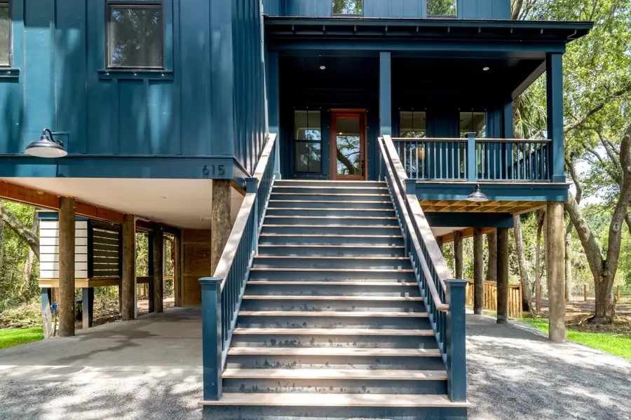 Exterior details and patio area of a home in , Edisto Island (Image 33). Exterior details and patio area of a home in , Edisto Island (Image 33).