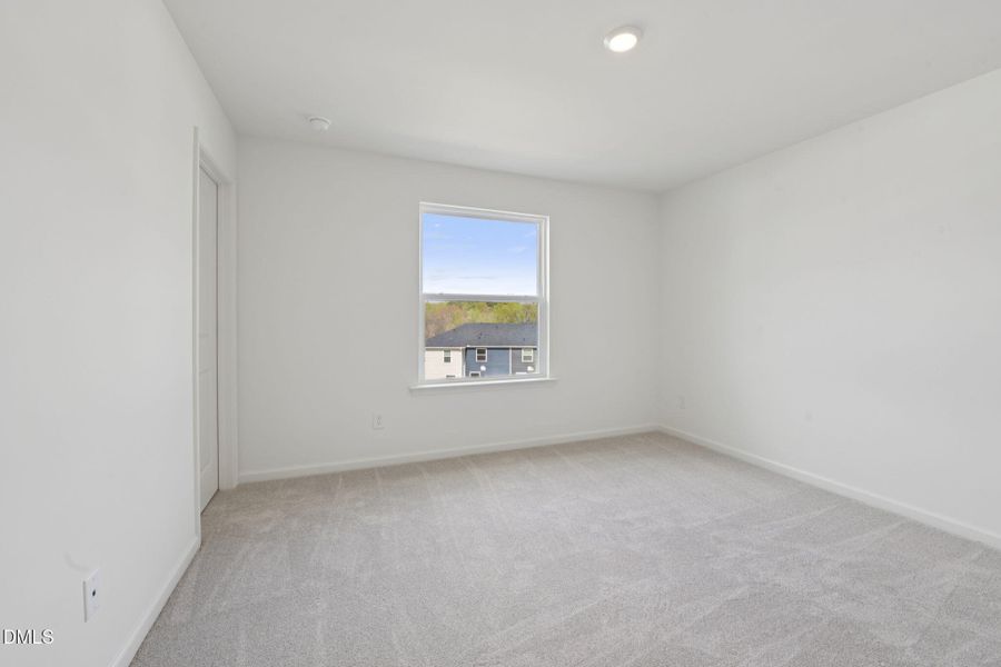 14-web-or-mls-2027 Oakdale Dr-S3103-014