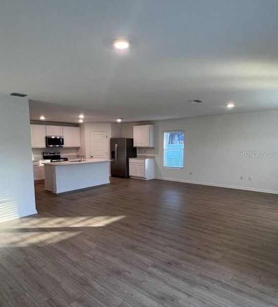 Spacious, unfurnished interior of a new home in , Palm Coast (Image 22).