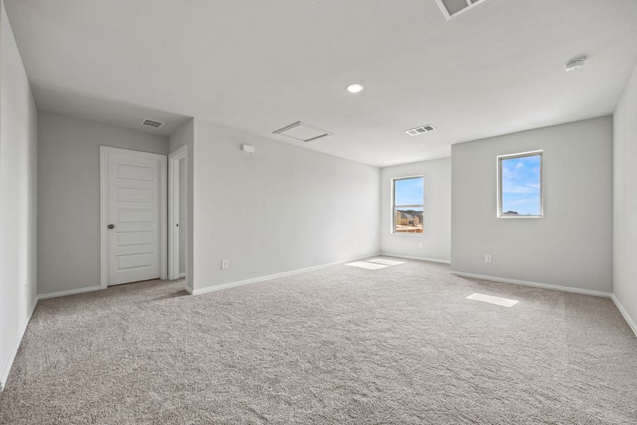 Representative unfurnished interior of a home built from the Columbus by Cambridge Homes in Ribbonwood, Aubrey (Image 12). Representative unfurnished interior of a home built from the Columbus by Cambridge Homes in Ribbonwood, Aubrey (Image 12).