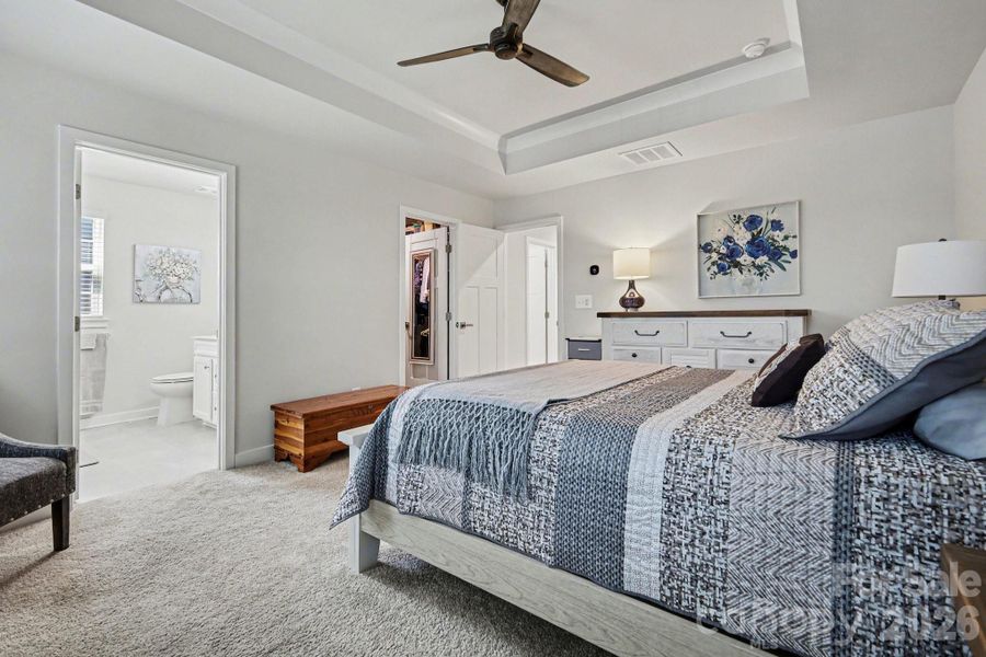 Furnished interior view inside a new home in , Gastonia (Image 8).