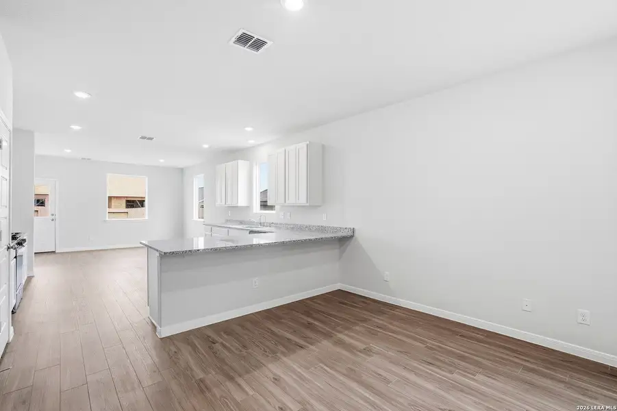 Spacious, unfurnished interior of a new home in Hickory Ridge, Elmendorf (Image 17). Spacious, unfurnished interior of a new home in Hickory Ridge, Elmendorf (Image 17).