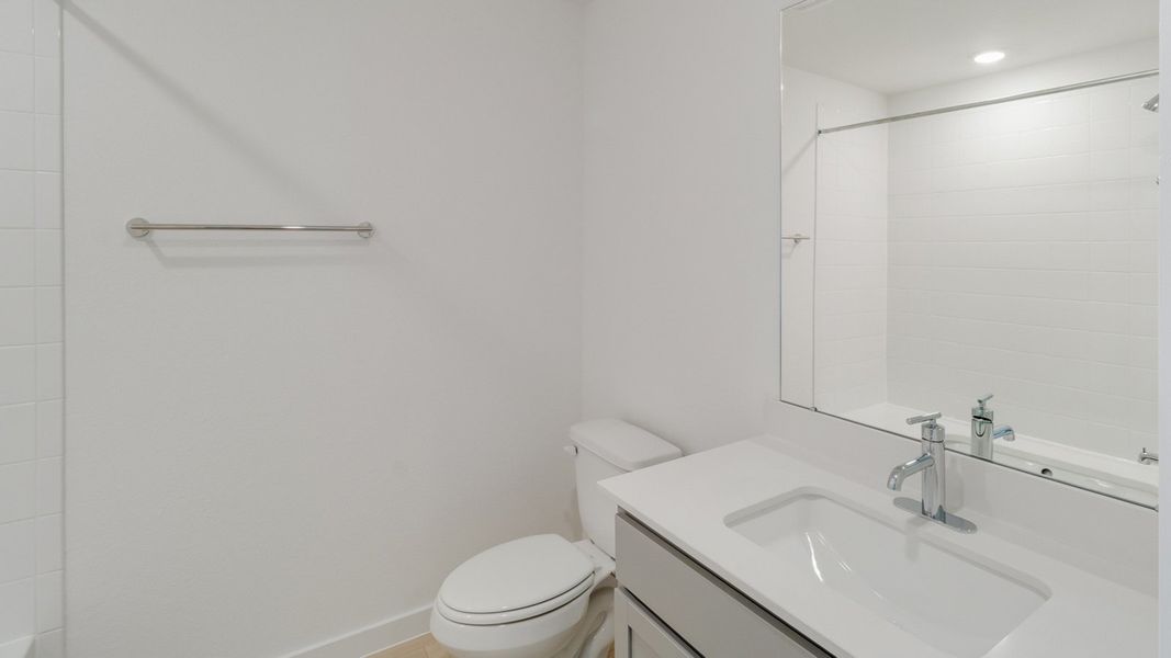 Representative furnished interior of a home built from the The Gaven by D.R. Horton in Trails at Wildhorse, Austin (Image 8).