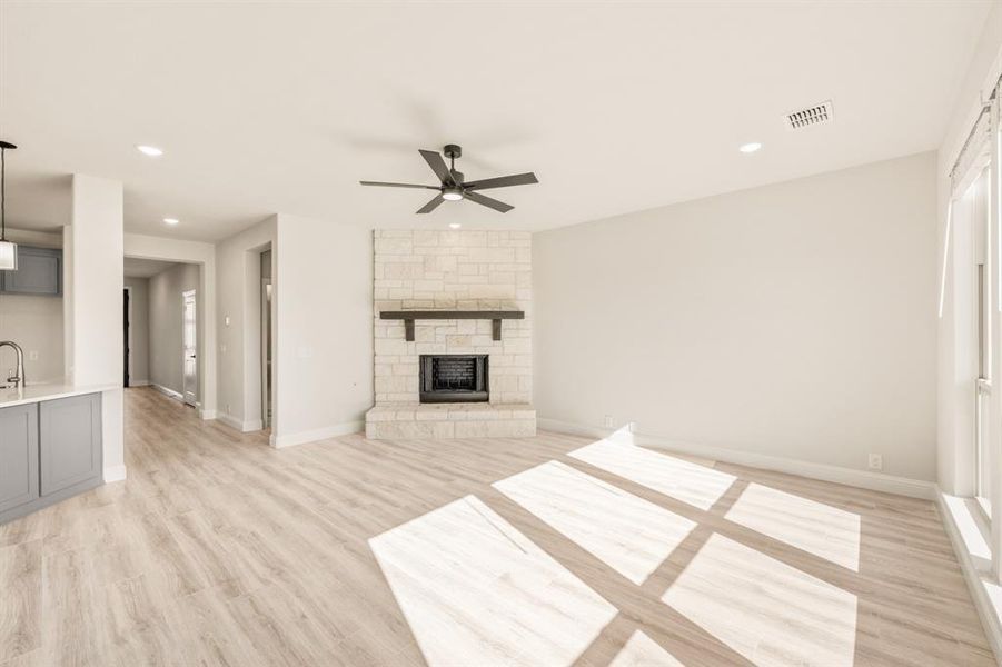 Spacious, unfurnished interior of a new home in Silo Mills, Joshua (Image 39).
