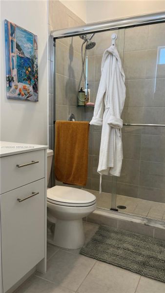 Furnished interior view inside a new home in , Miami (Image 47). Furnished interior view inside a new home in , Miami (Image 47).