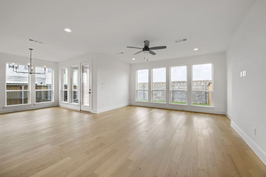 3241 Vaquero - Living Area