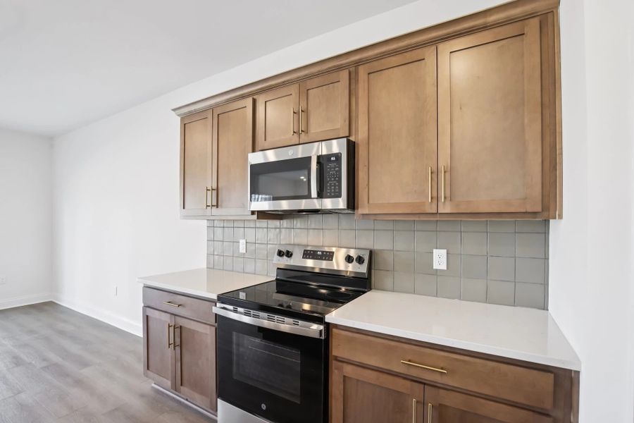 Furnished interior view inside a new home in Ascent at Arbor Ridge, La Vergne (Image 10). Furnished interior view inside a new home in Ascent at Arbor Ridge, La Vergne (Image 10).