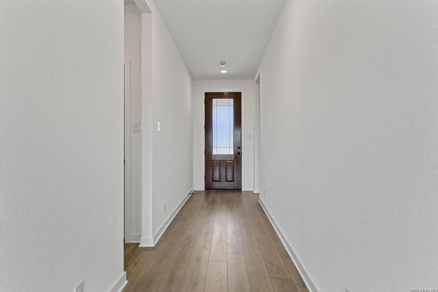 Spacious, unfurnished interior of a new home in Vista Ridge, Live Oak (Image 15). Spacious, unfurnished interior of a new home in Vista Ridge, Live Oak (Image 15).