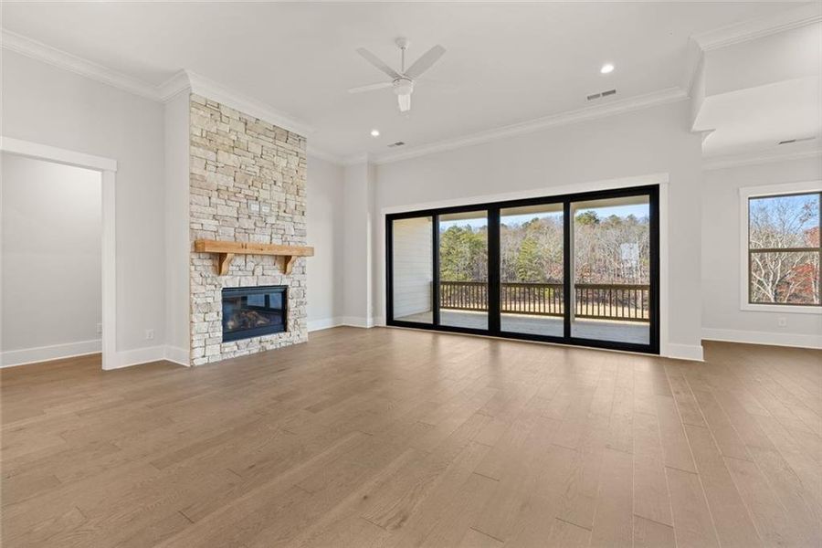 Spacious, unfurnished interior of a new home in Horizon at Laurel Canyon, Canton (Image 21).