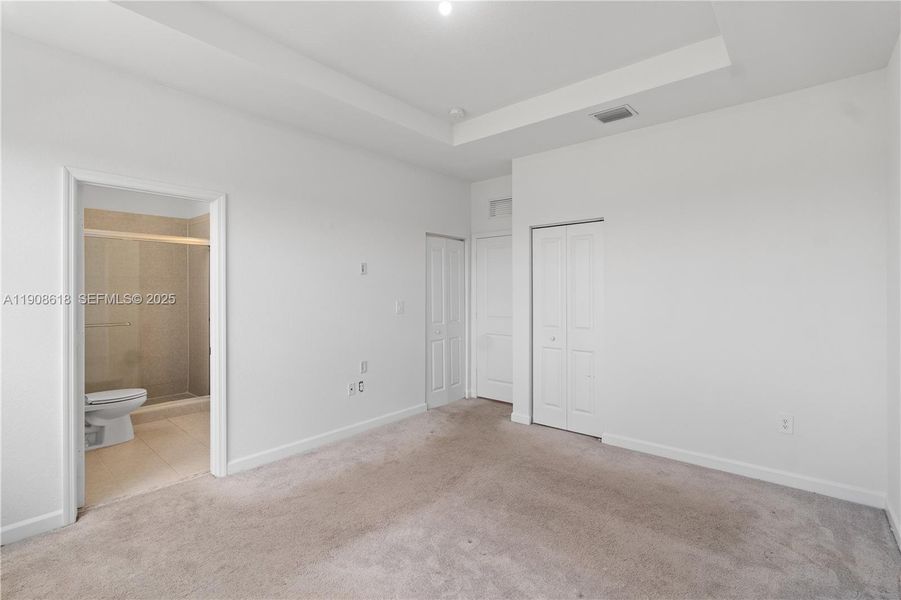 Spacious, unfurnished interior of a new home in Harmony Parc, Homestead (Image 19).