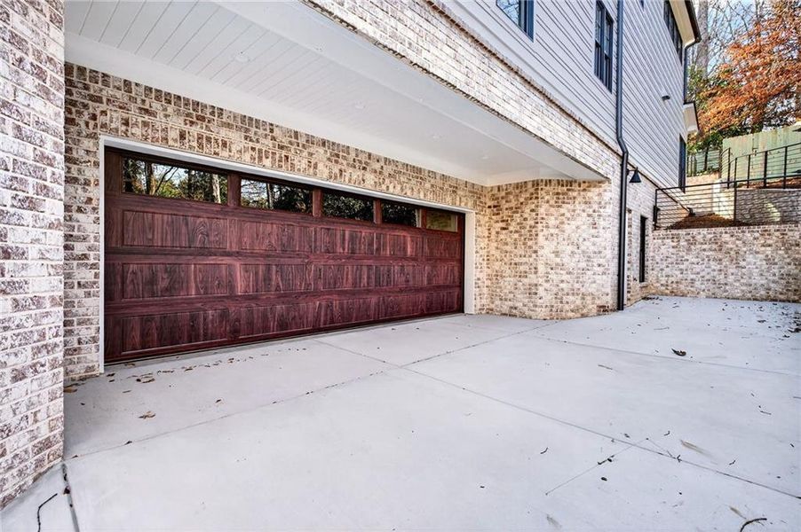 Exterior details and patio area of a home in , Atlanta (Image 31).