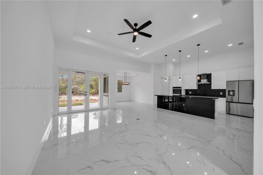 Spacious, unfurnished interior of a new home in , Lehigh Acres (Image 38).
