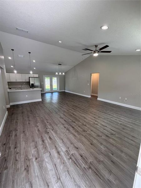 Spacious, unfurnished interior of a new home in , Ocala (Image 16).
