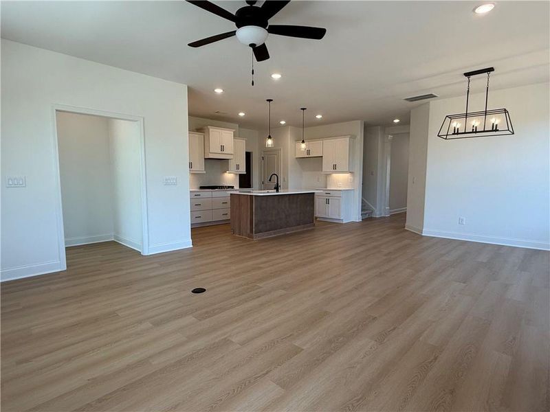 Spacious, unfurnished interior of a new home in Echols Farm, Hiram (Image 15). Spacious, unfurnished interior of a new home in Echols Farm, Hiram (Image 15).