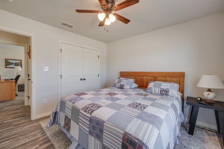 Furnished interior view inside a new home in , Abilene (Image 23).