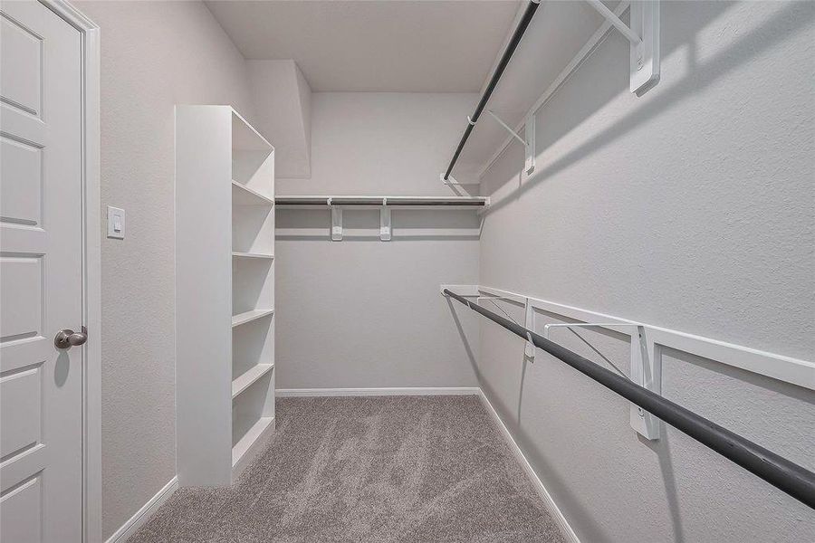 Spacious, unfurnished interior of a new home in River Ranch, Dayton (Image 30).