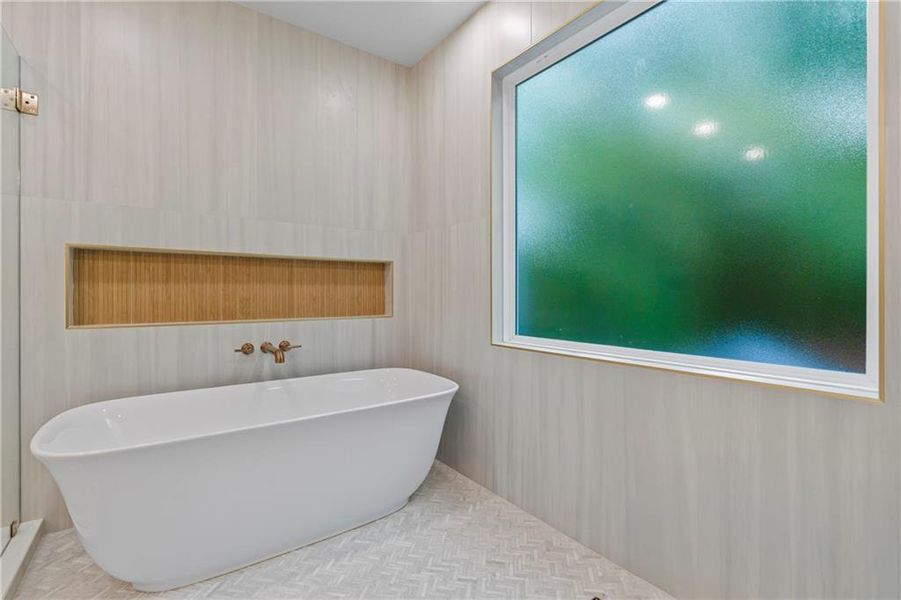 Furnished interior view inside a new home in , Lilburn (Image 8).