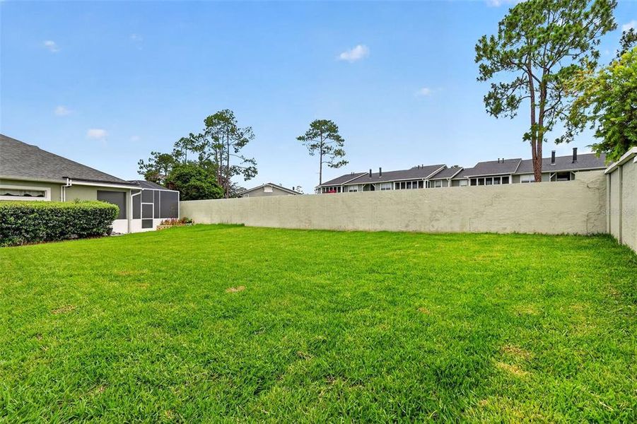 Exterior details and patio area of a home in , Ocala (Image 27). Exterior details and patio area of a home in , Ocala (Image 27).