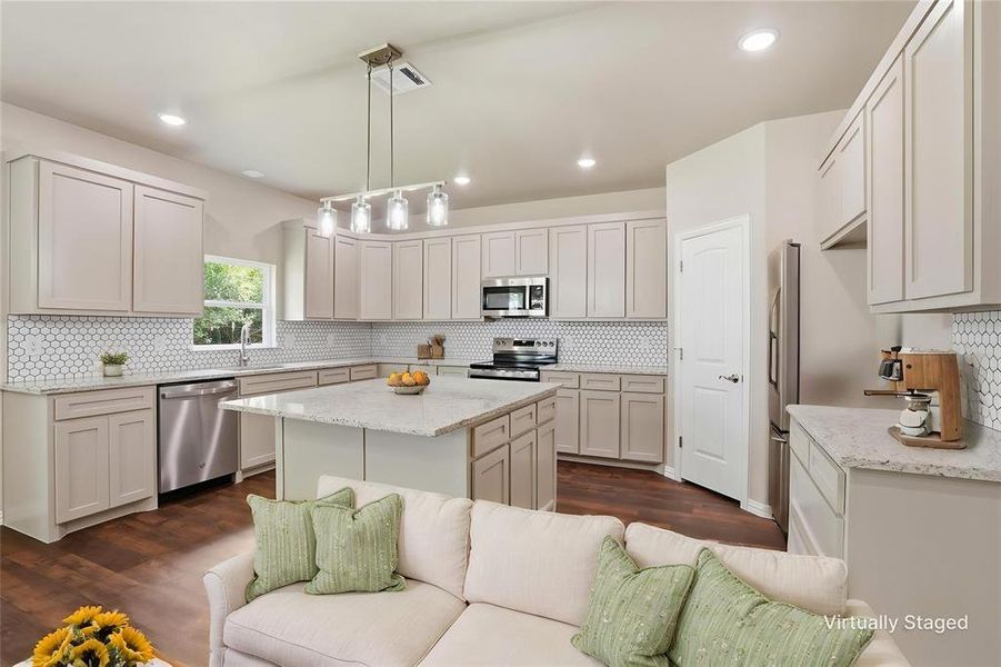 Furnished interior view inside a new home in , Cleburne (Image 9).