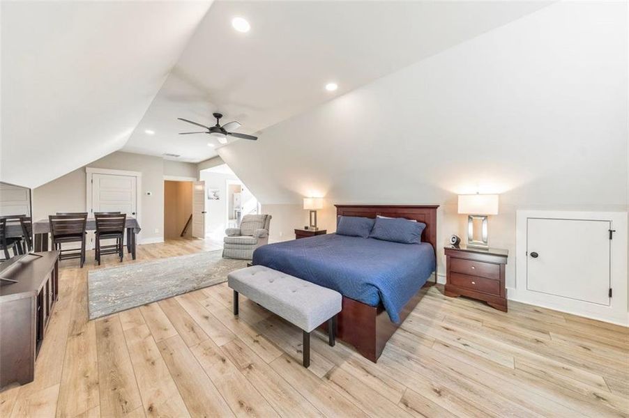 Furnished interior view inside a new home in , Woodstock (Image 13).