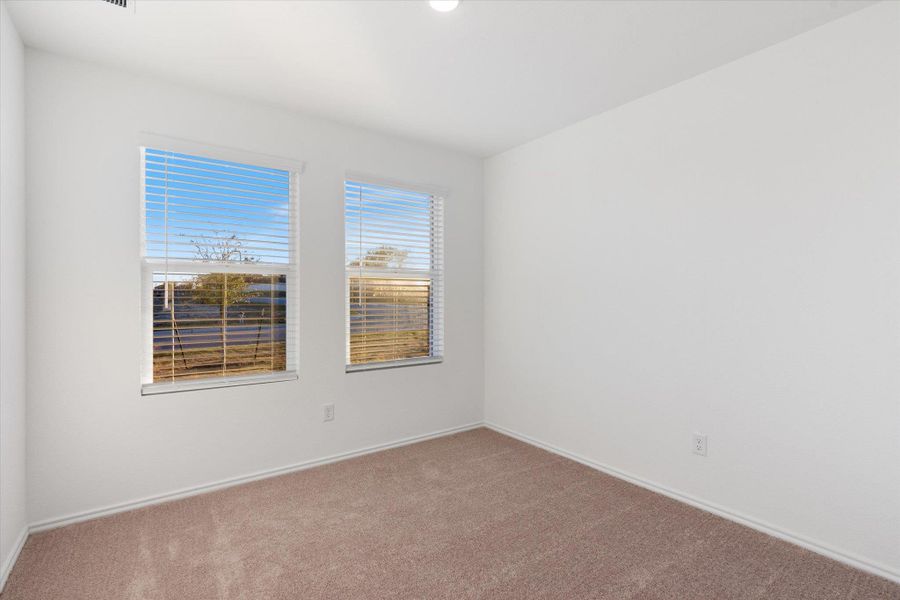 Spacious, unfurnished interior of a new home in , Troy (Image 18).
