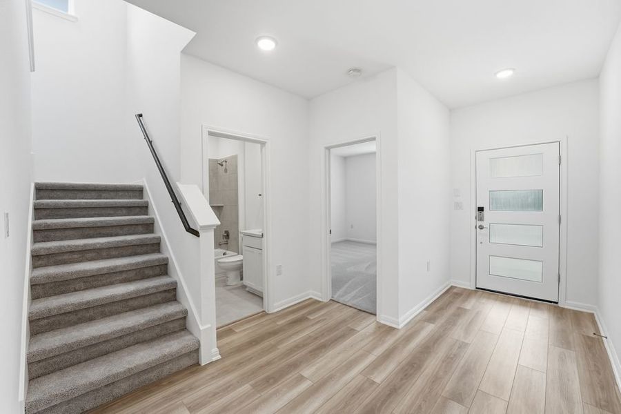 Spacious, unfurnished interior of a new home in Lisso 60s, Pflugerville (Image 20).