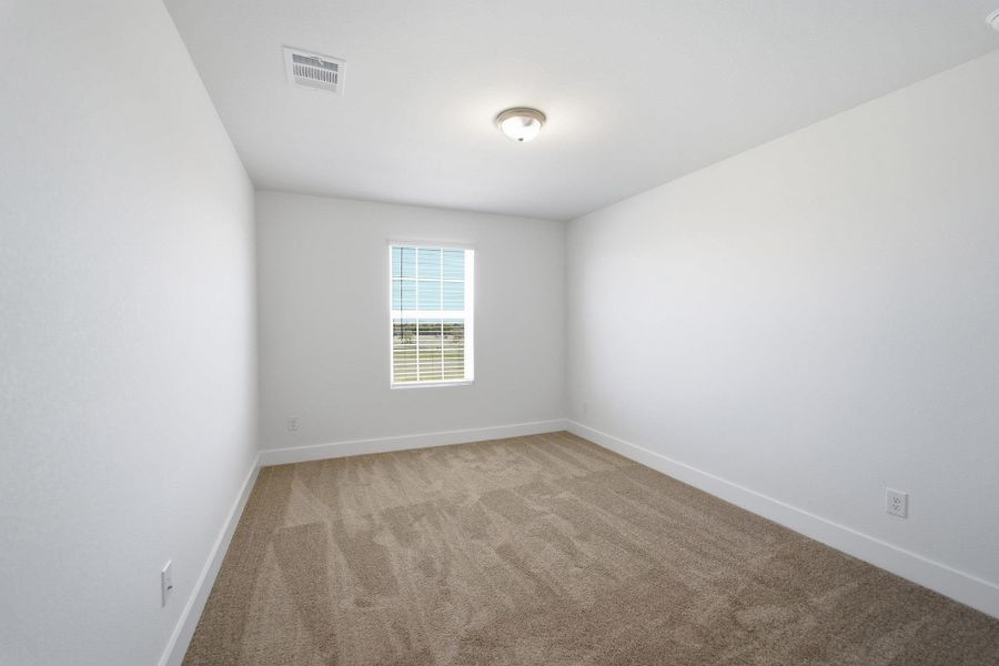 Spacious, unfurnished interior of a new home in Grande Estates, Bertram (Image 27).