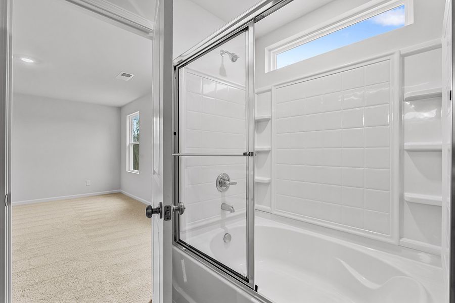 Close-up of interior finishes inside a home in Bell West, Kernersville (Image 14).