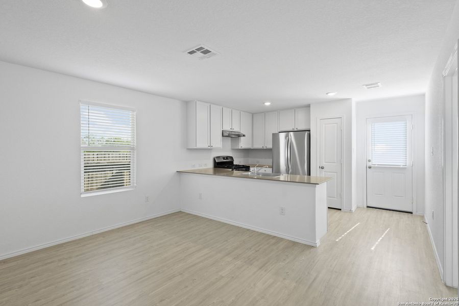 Image 21 of a home in Ruby Crossing: Cottage Collection.