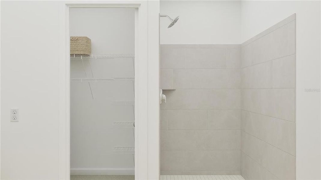Close-up of interior finishes inside a home in , Clermont (Image 18).