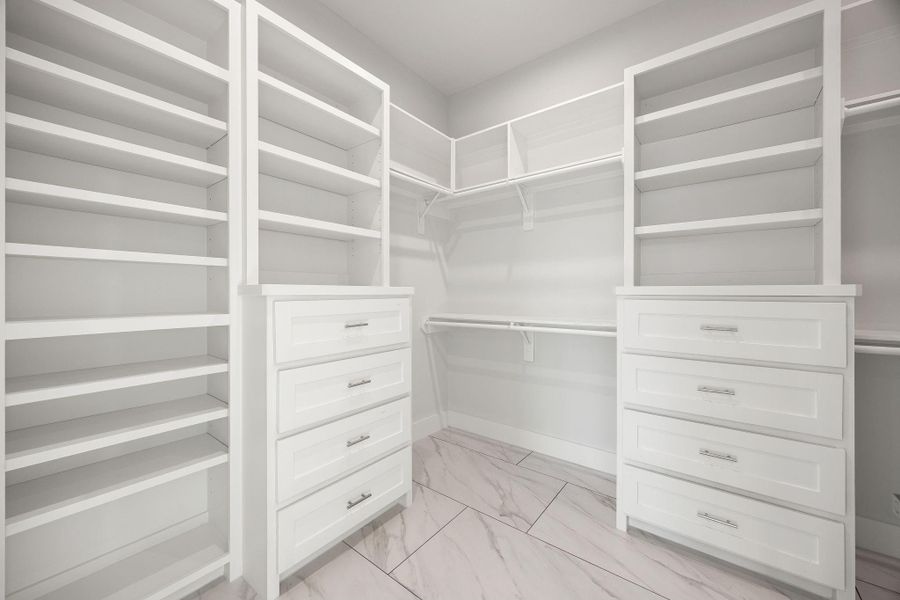 Spacious, unfurnished interior of a new home in , Cleveland (Image 35).