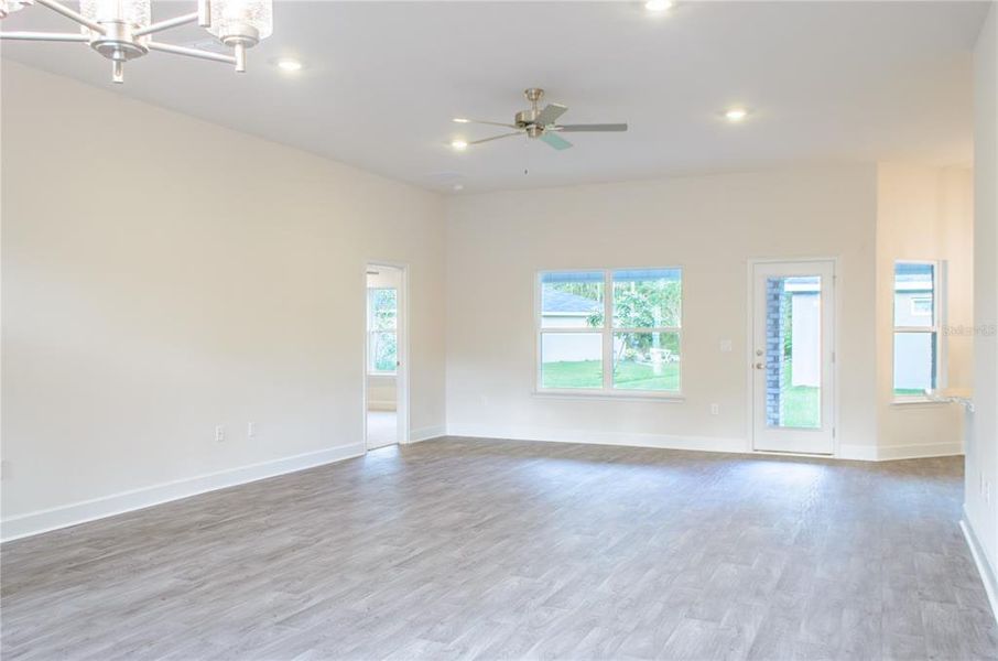 Spacious, unfurnished interior of a new home in , Palm Coast (Image 19).