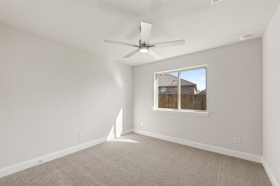 Spacious, unfurnished interior of a new home in Sable Creek, Sanger (Image 26). Spacious, unfurnished interior of a new home in Sable Creek, Sanger (Image 26).