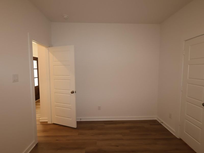 Spacious, unfurnished interior of a new home in Summerview, Fulshear (Image 11). Spacious, unfurnished interior of a new home in Summerview, Fulshear (Image 11).