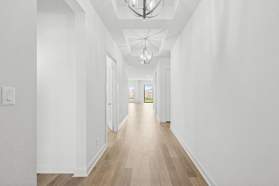 Spacious, unfurnished interior of a new home in ARTAVIA - Parkview Collection, Conroe (Image 41).