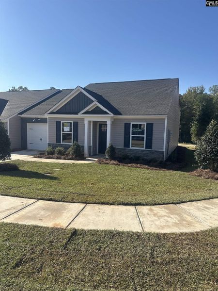 Exterior details and patio area of a home in Piney Woods Bluff, Columbia (Image 2).