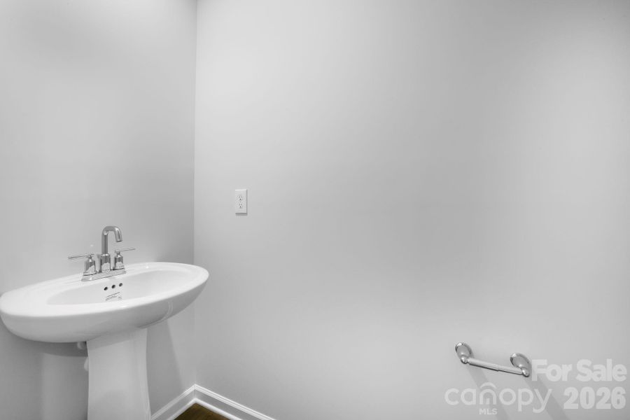 Image 28 of a home in Cleveland Hill.