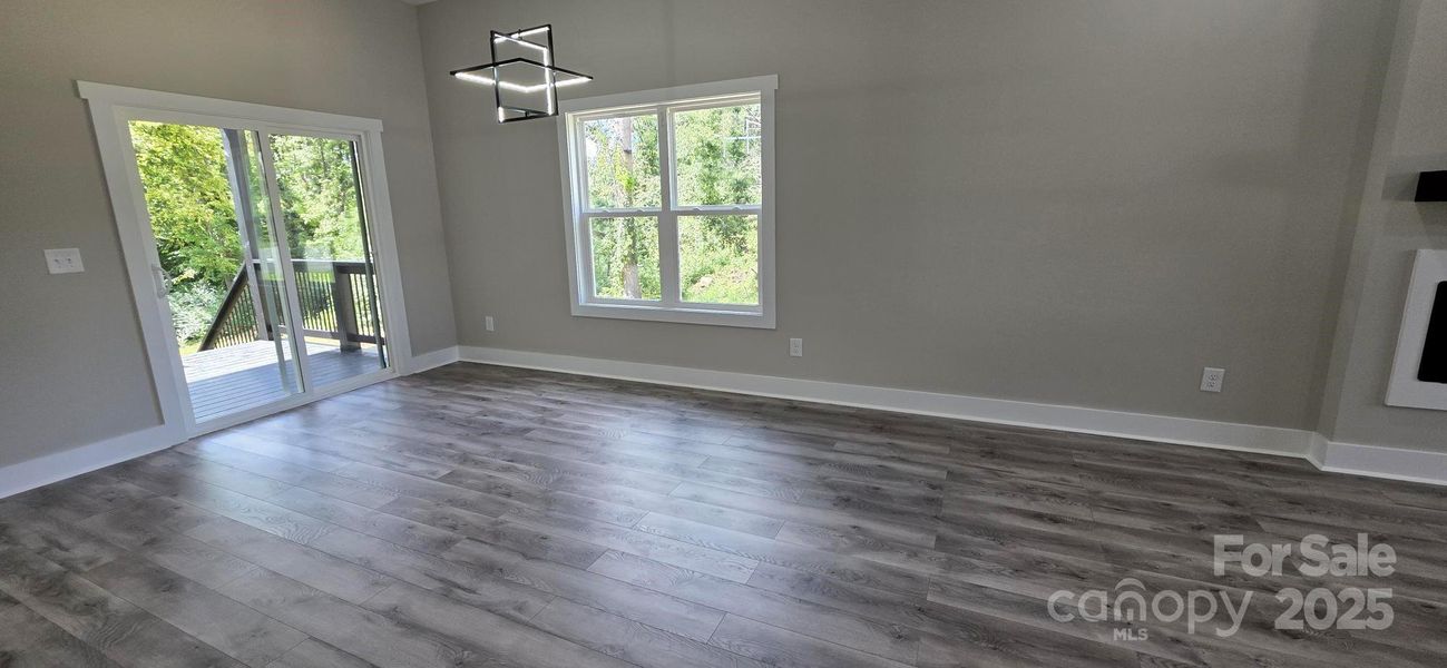 Spacious, unfurnished interior of a new home in , Gastonia (Image 33).