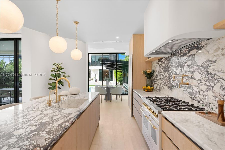 Furnished interior view inside a new home in , Miami Beach (Image 64).