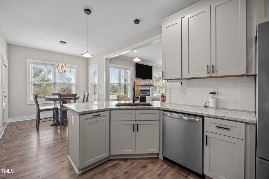 27-web-or-mls-IMG_5869 27-web-or-mls-IMG_5869