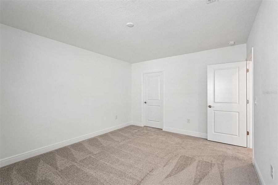 Spacious, unfurnished interior of a new home in SeaFlower, Bradenton (Image 24). Spacious, unfurnished interior of a new home in SeaFlower, Bradenton (Image 24).