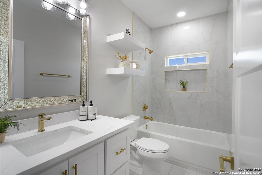 Furnished interior view inside a new home in , Corpus Christi (Image 18).