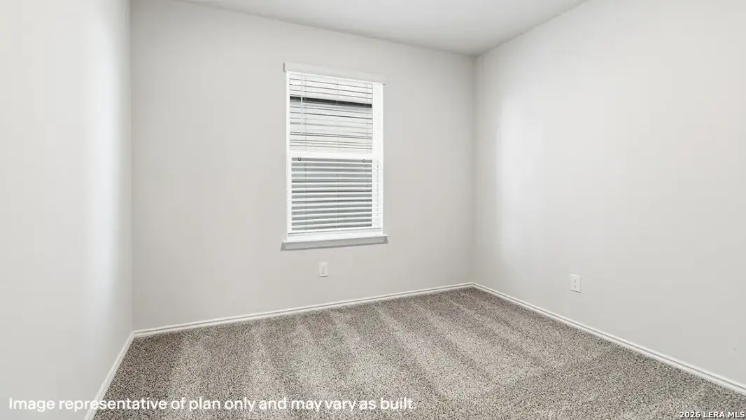 Spacious, unfurnished interior of a new home in Stonehill, San Antonio (Image 15).